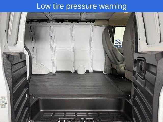 New 2026 Chevrolet Express 2500 w/ Driver Convenience Package image 13