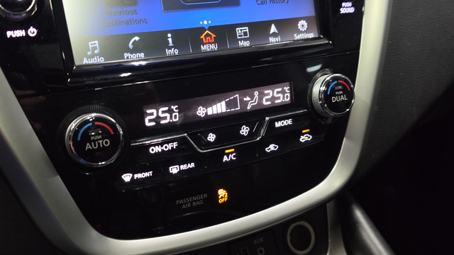 Used 2018 Nissan Murano Platinum AWD/4WD image 18