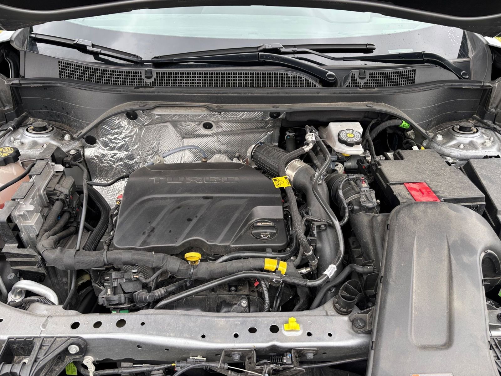 Used 2025 Chevrolet Trax LT image 31