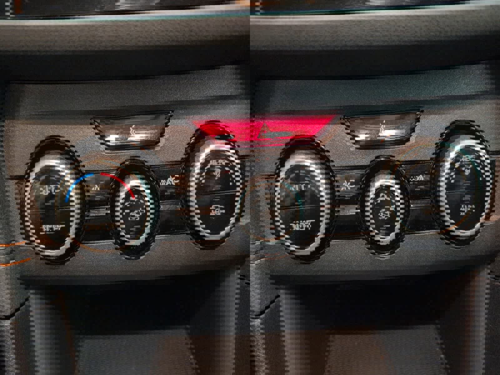 Used 2023 Subaru Crosstrek 2.0i Premium image 26