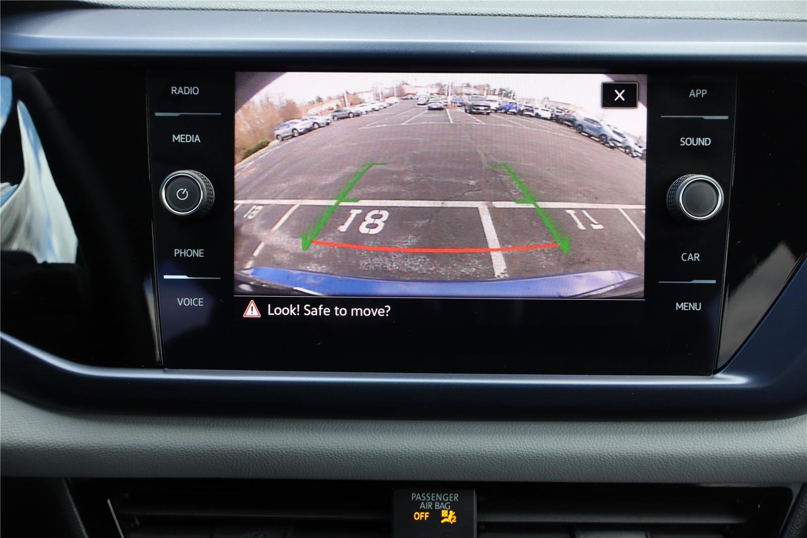 Certified 2023 Volkswagen Taos SE image 21