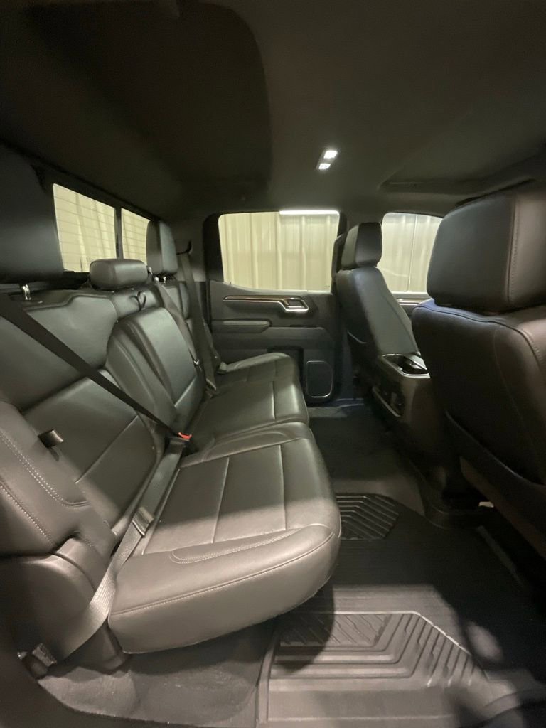 Used 2025 Chevrolet Silverado 1500 LT Trail Boss w/ LT Trail Boss Premium Package image 12