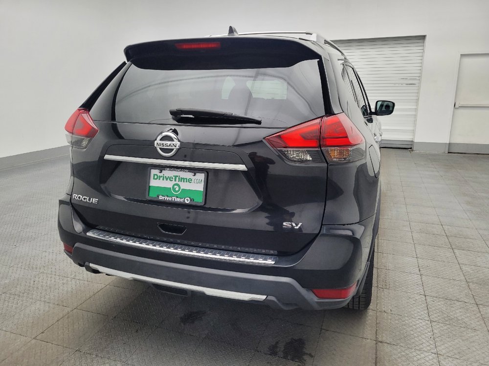 Used 2017 Nissan Rogue SV image 7