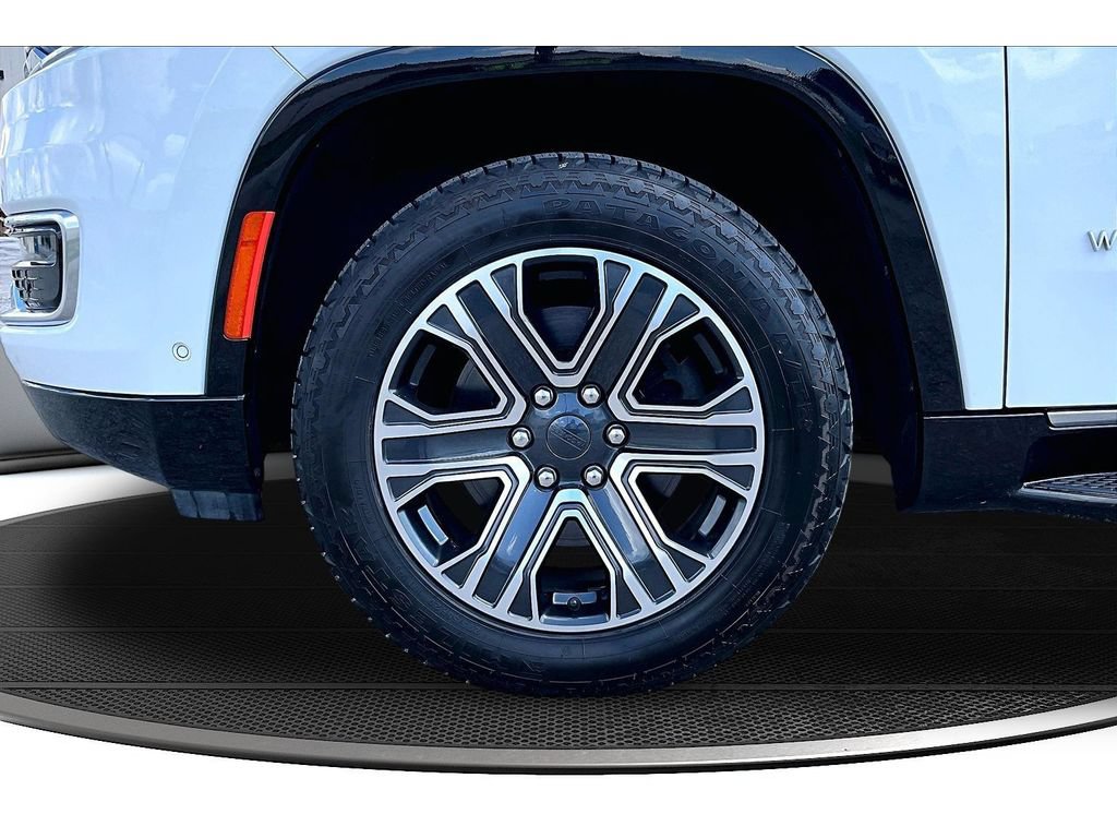 Certified 2024 Jeep Wagoneer Series II AWD/4WD image 53