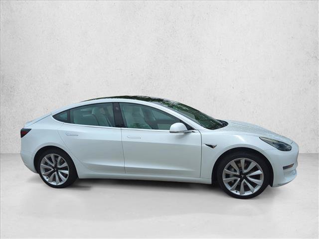 Used 2019 Tesla Model 3 Standard Range Plus RWD image 4