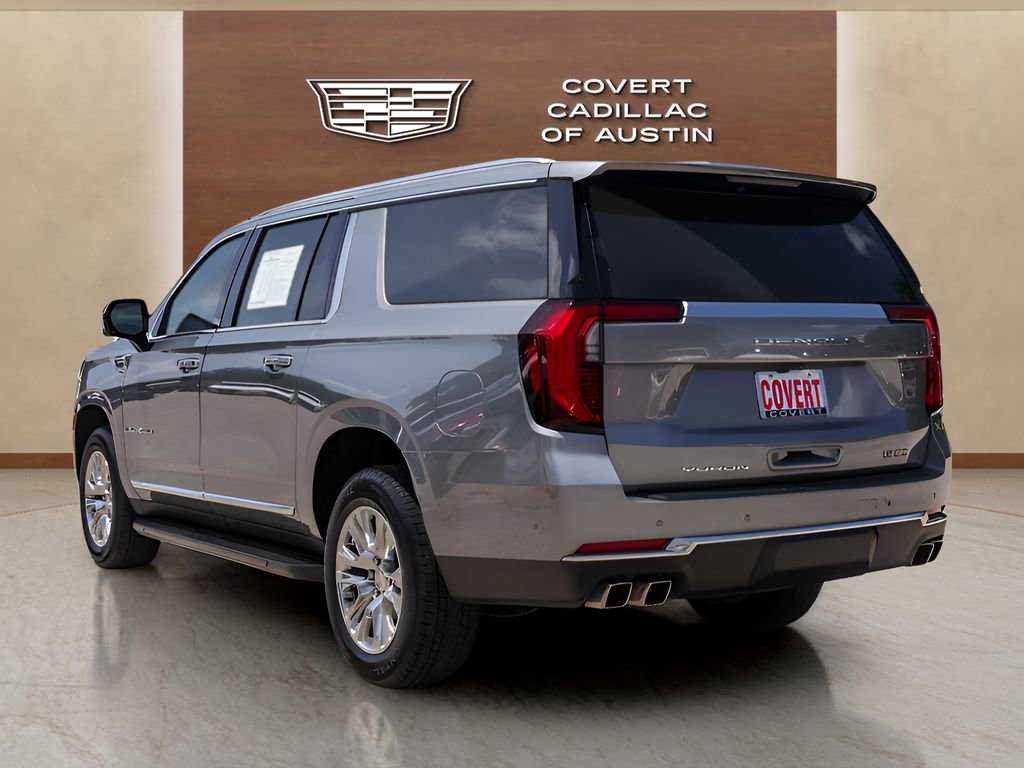 Used 2025 GMC Yukon XL Denali AWD/4WD image 3