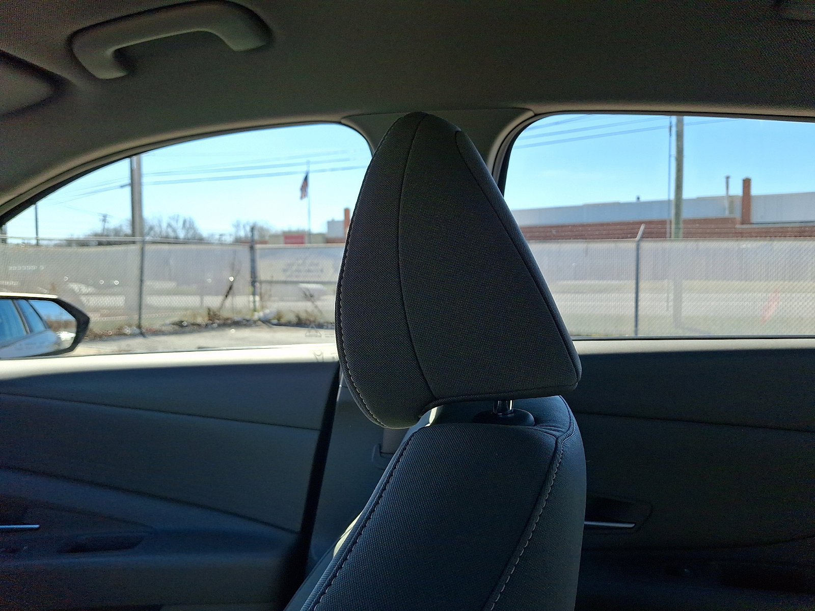 Certified 2024 Hyundai Elantra SEL image 17