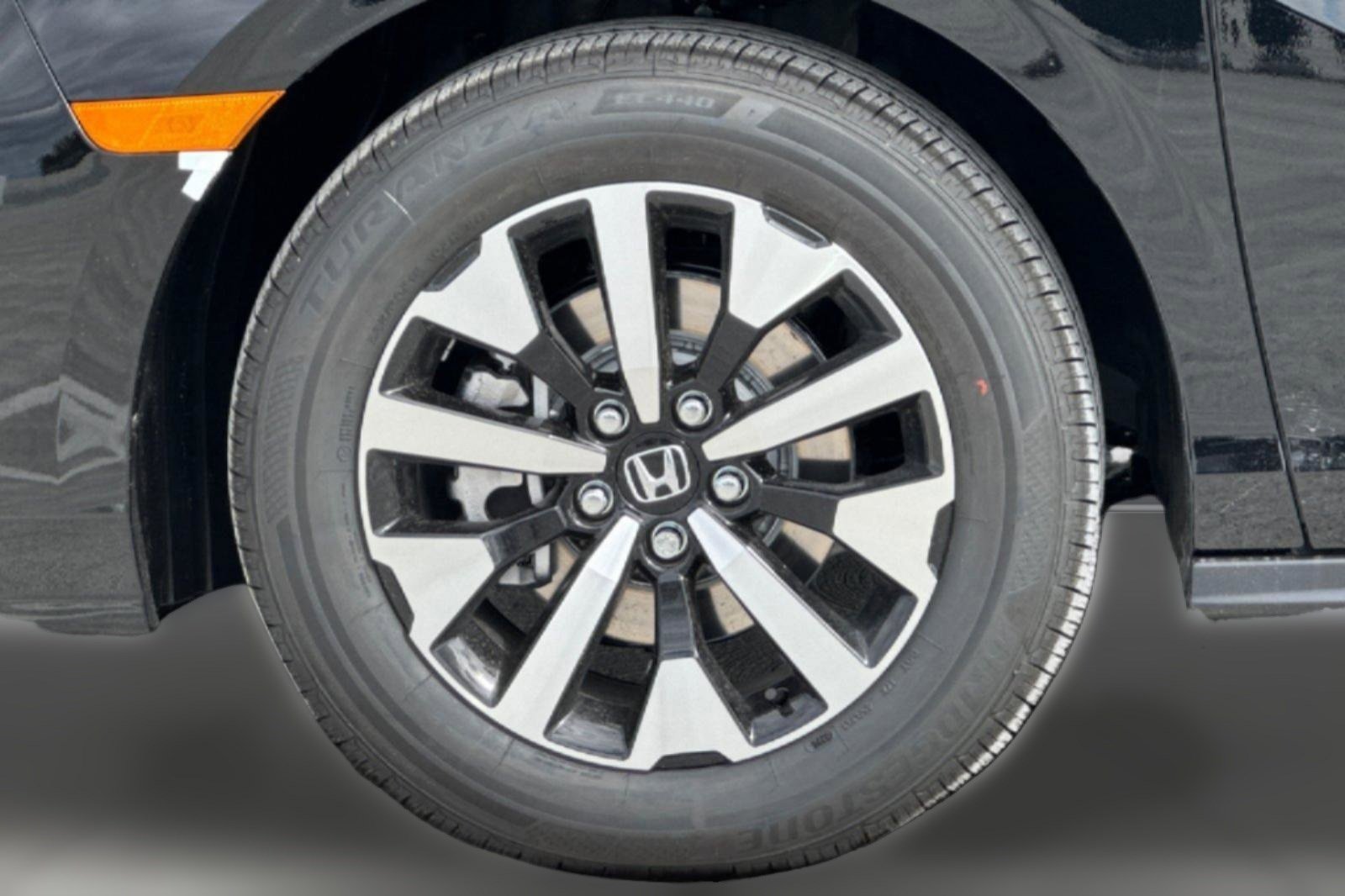 New 2026 Honda Odyssey EX-L image 11