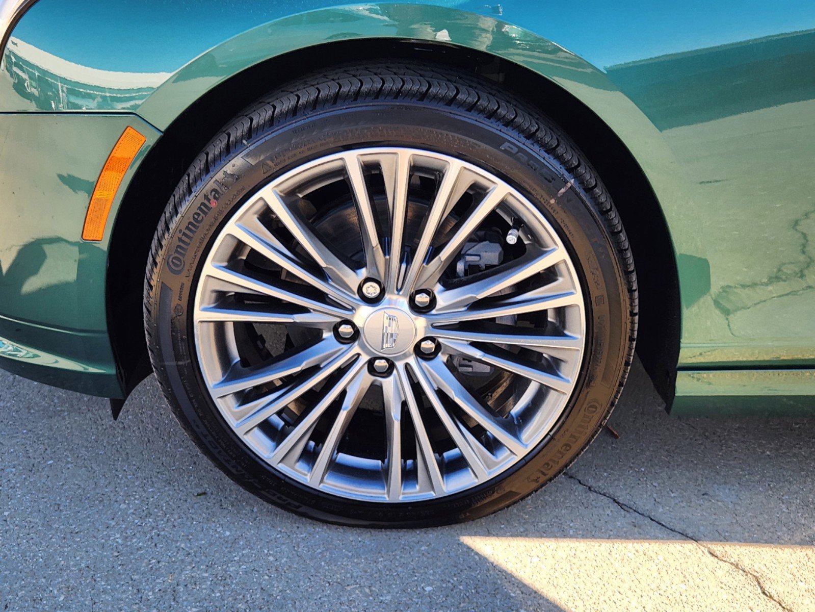 New 2025 Cadillac CT4 Premium Luxury image 33