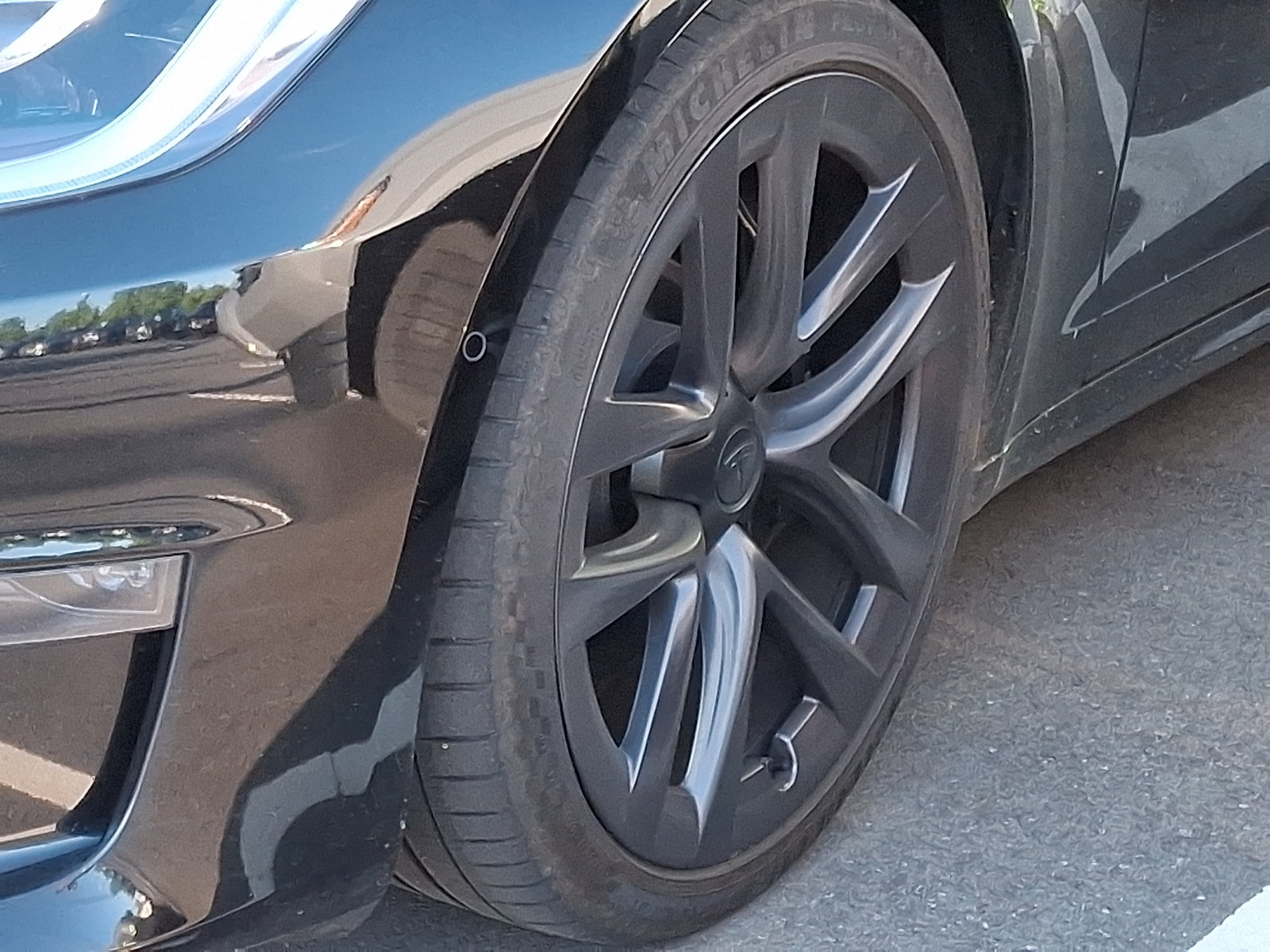 Used 2021 Tesla Model S Plaid AWD/4WD image 7
