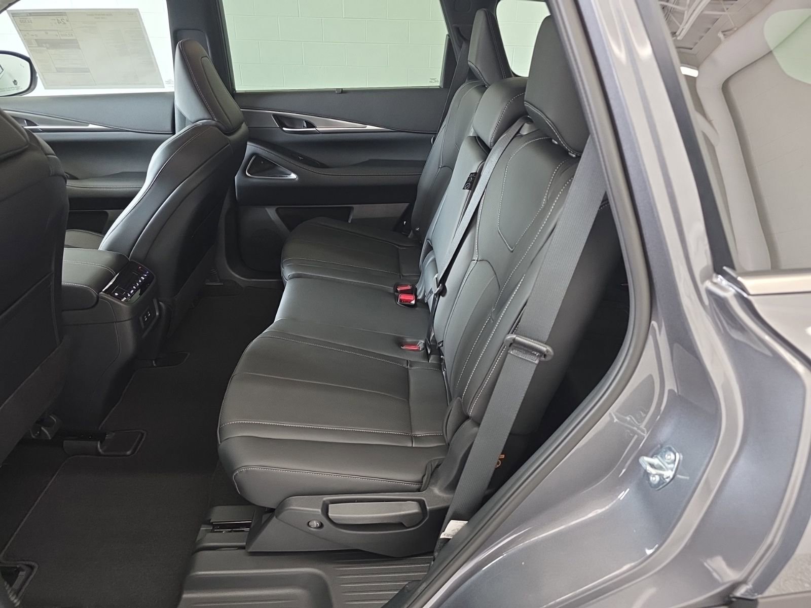 New 2026 INFINITI QX60 Luxe w/ Cargo Package AWD/4WD image 21