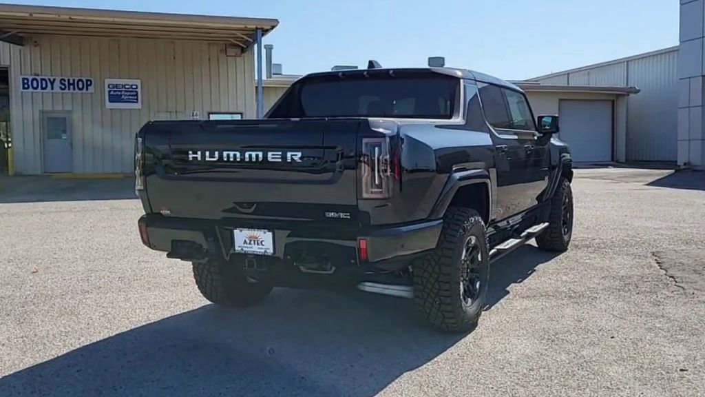 New 2025 GMC Hummer EV 3X w/ Extreme Off-Road Package image 7