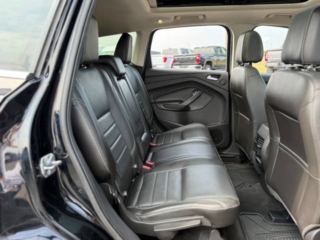 Used 2016 Ford Escape Titanium w/ Equipment Group 301A AWD/4WD image 18