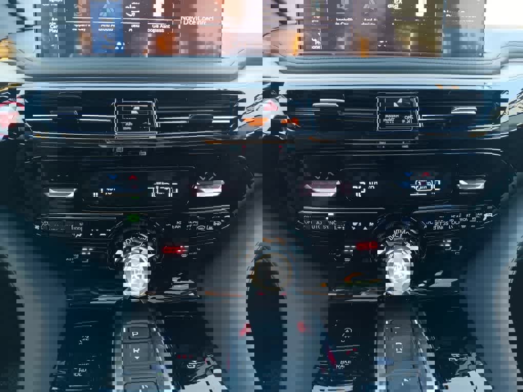 Used 2025 Acura MDX w/Technology Package image 28