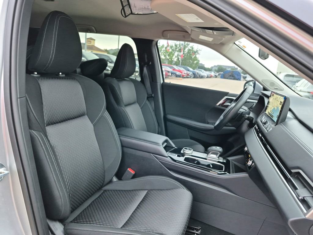 New 2026 Mitsubishi Outlander ES FWD image 23