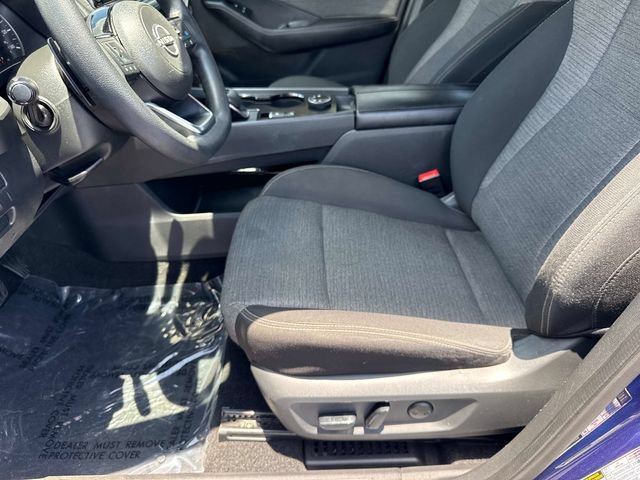 Used 2023 Nissan Rogue SV AWD/4WD image 18