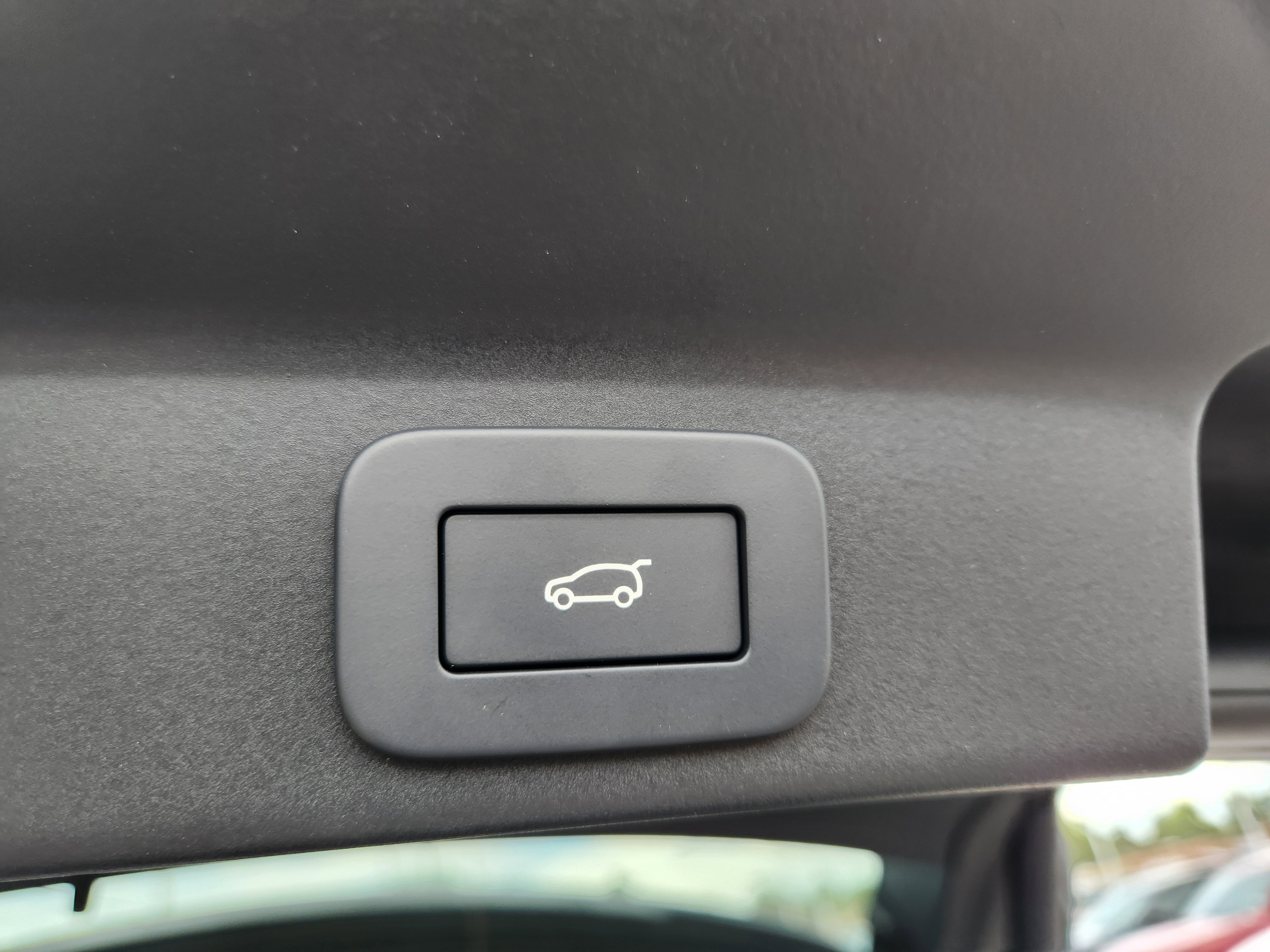 New 2026 Jaguar F-PACE R-Dynamic S image 22