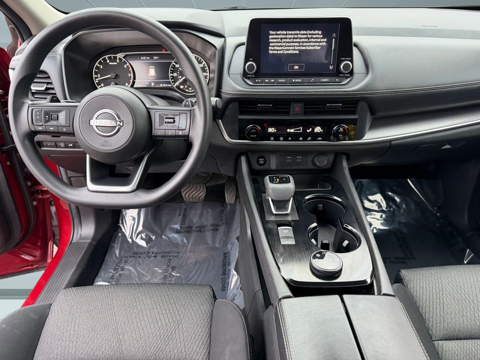 Used 2024 Nissan Rogue SV image 24