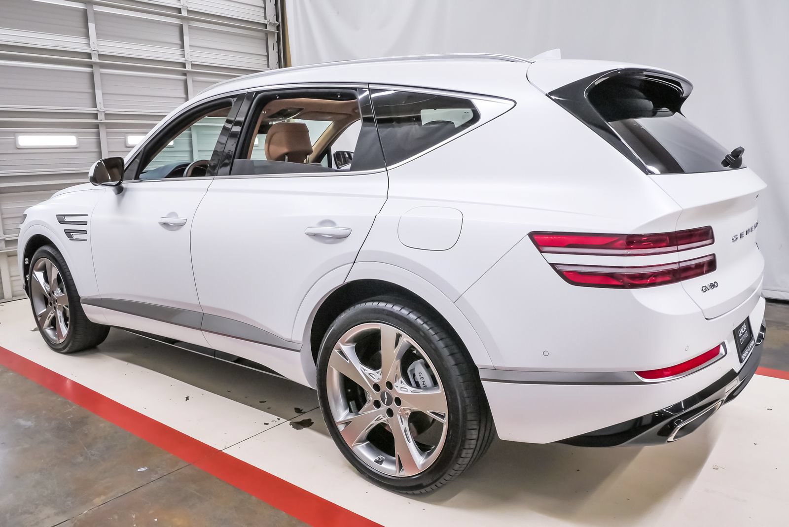 Certified 2024 Genesis GV80 3.5T w/ Prestige Matte Package AWD/4WD image 8