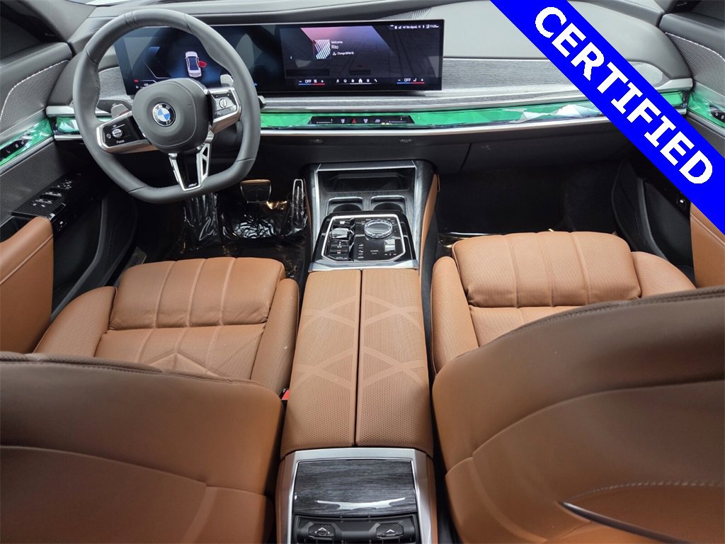 Certified 2025 BMW 760i xDrive image 26