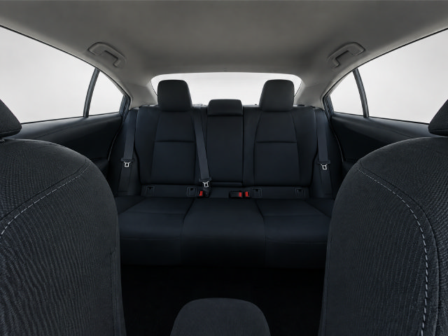 Used 2025 Toyota Corolla LE FWD image 13