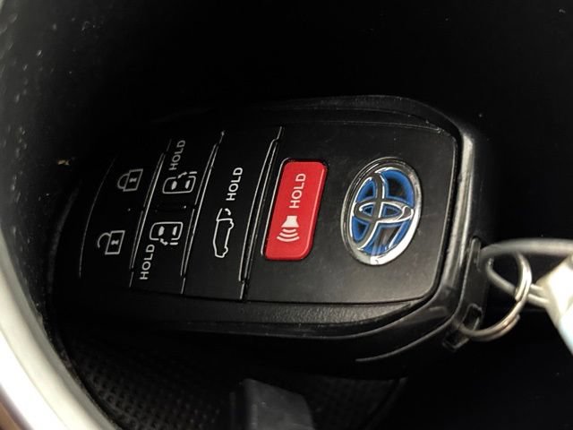 Used 2023 Toyota Sienna XLE AWD/4WD image 34