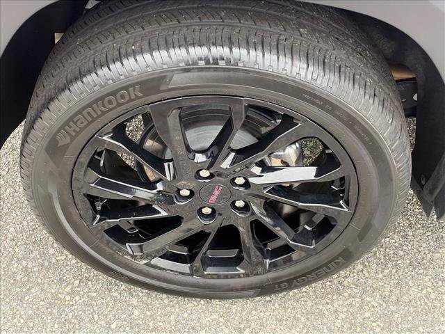 Certified 2024 GMC Terrain SLE w/ Driver Convenience Package FWD image 36