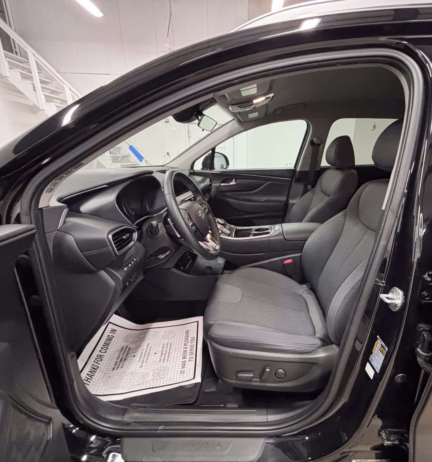 Used 2023 Hyundai Santa Fe SEL w/ Cargo Package AWD/4WD image 22