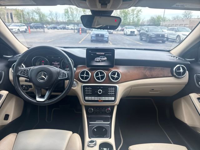 Used 2019 Mercedes-Benz GLA 250 4MATIC image 14