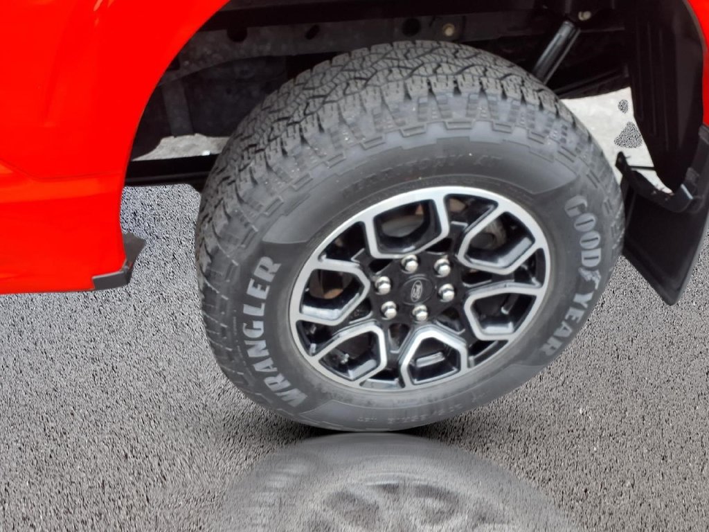 Certified 2022 Ford F150 Lariat w/ Equipment Group 502A High AWD/4WD image 29