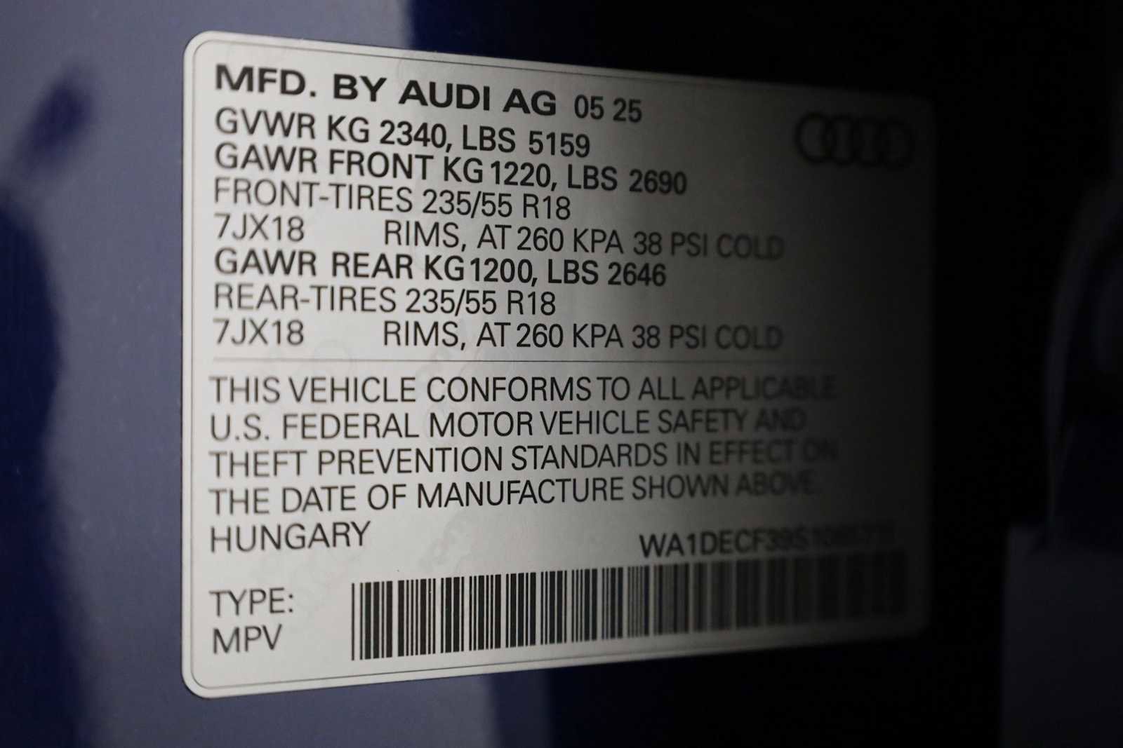 Certified 2025 Audi Q3 2.0T Premium w/ Convenience Package AWD/4WD image 40