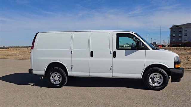 Used 2019 Chevrolet Express 2500 w/ Driver Convenience Package image 5