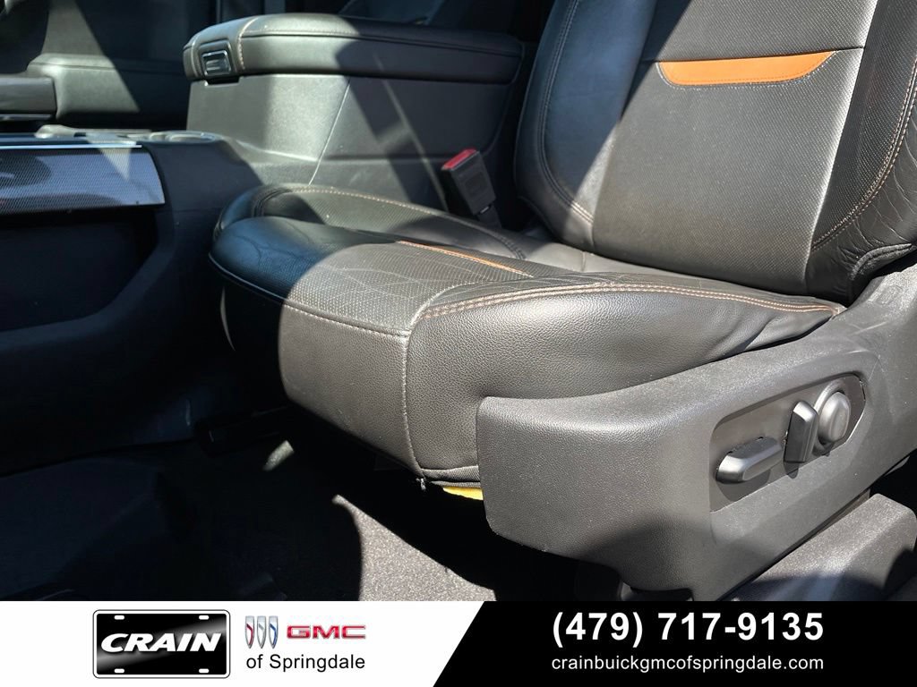 Used 2020 GMC Sierra 1500 AT4 w/ AT4 Premium Package AWD/4WD image 23