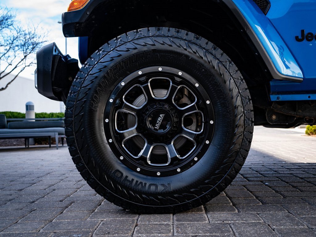 Used 2020 Jeep Gladiator Sport w/ Quick Order Package 24S image 13