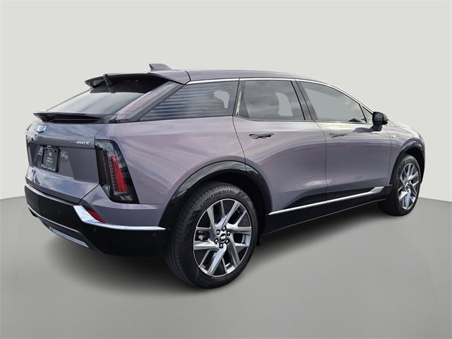 New 2026 Cadillac Optiq Luxury 1 image 4