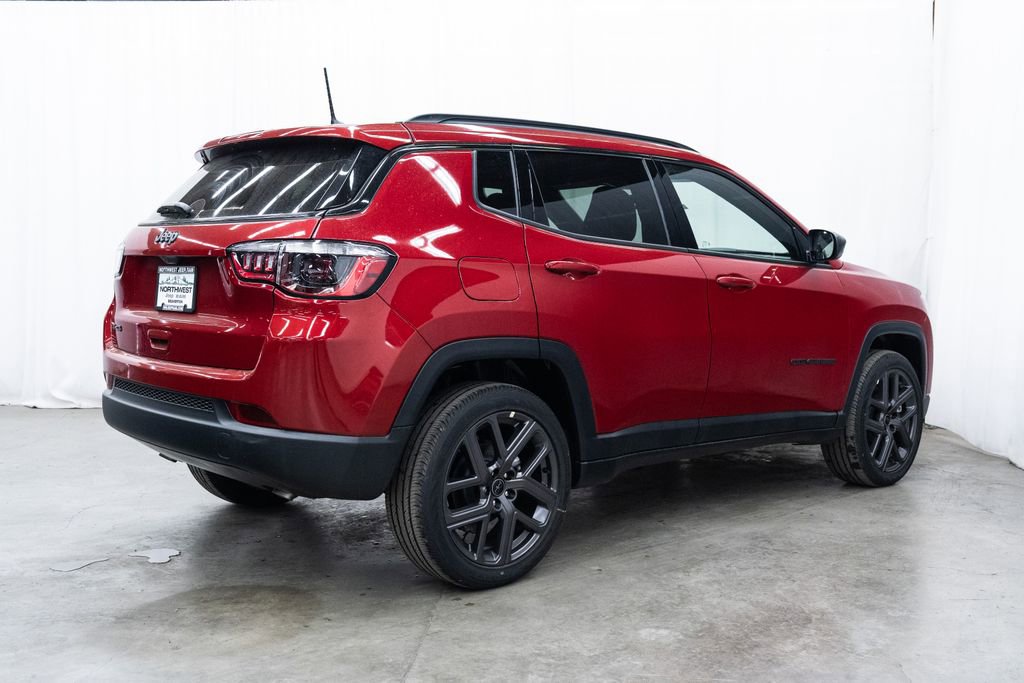 New 2026 Jeep Compass Latitude AWD/4WD image 6