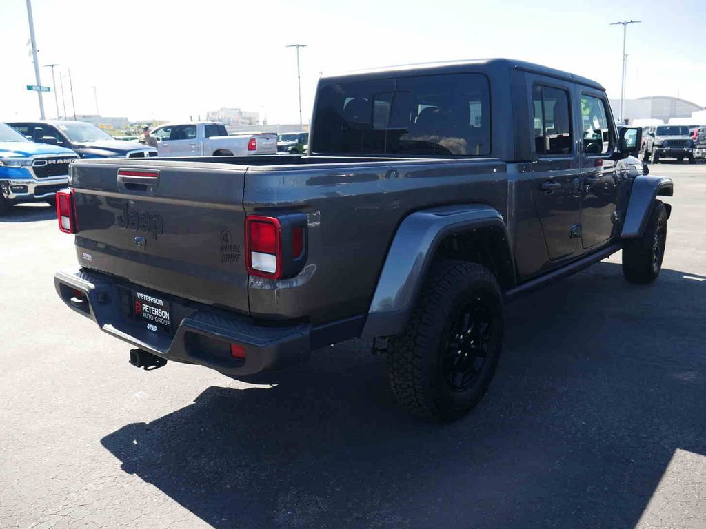 Certified 2023 Jeep Gladiator Willys image 22