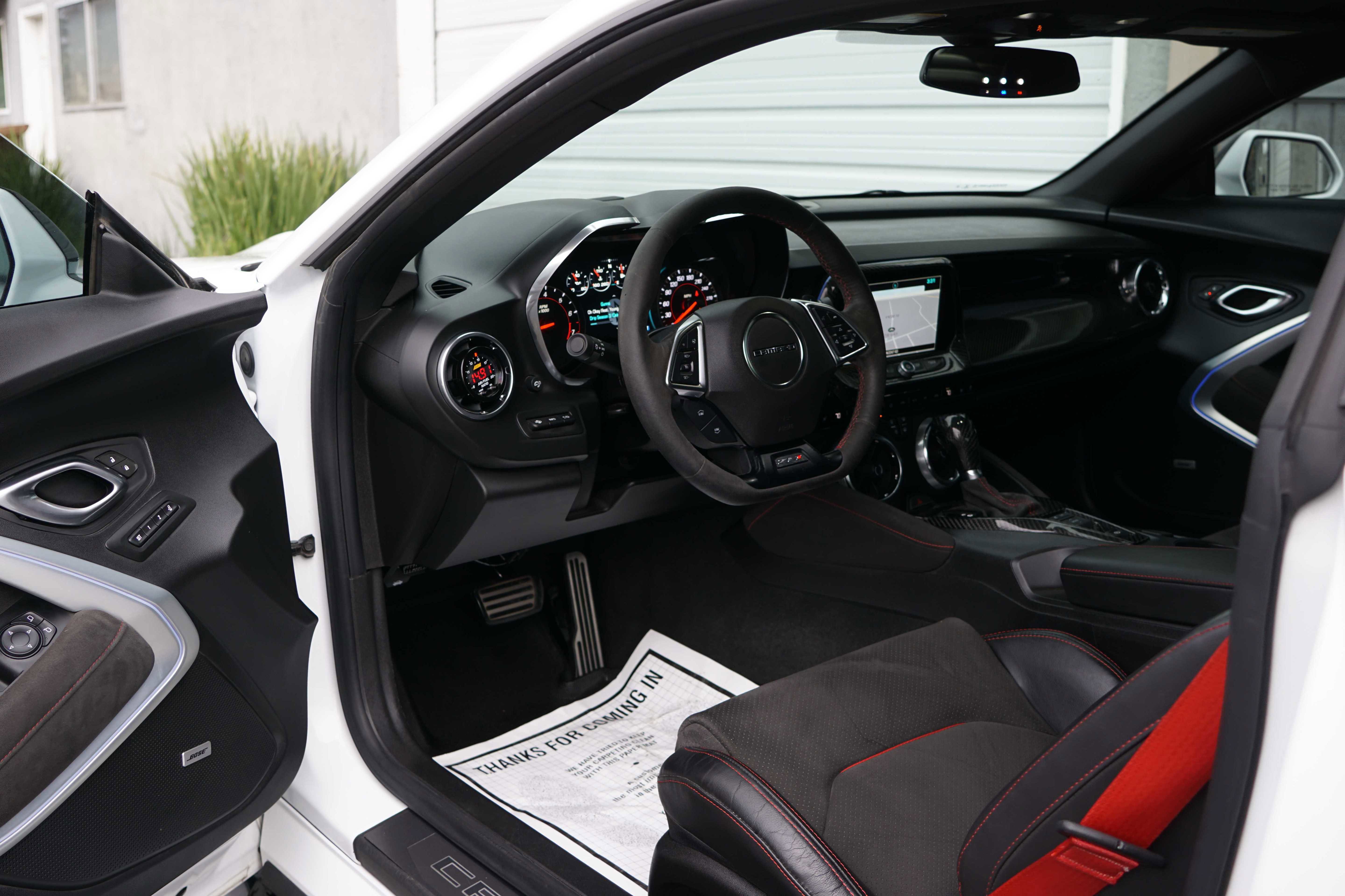 Used 2018 Chevrolet Camaro ZL1 image 39