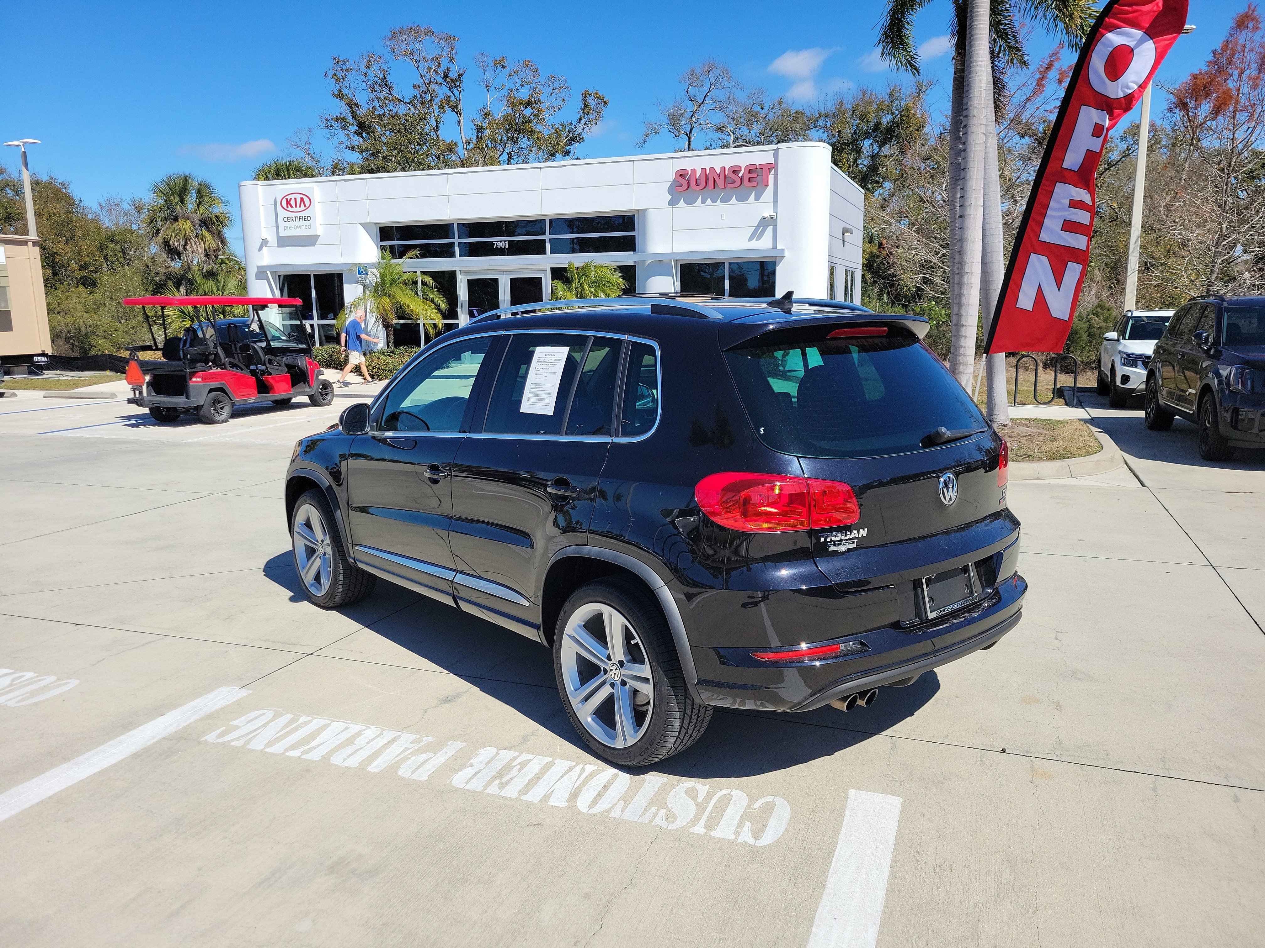 Used 2016 Volkswagen Tiguan R-Line image 6