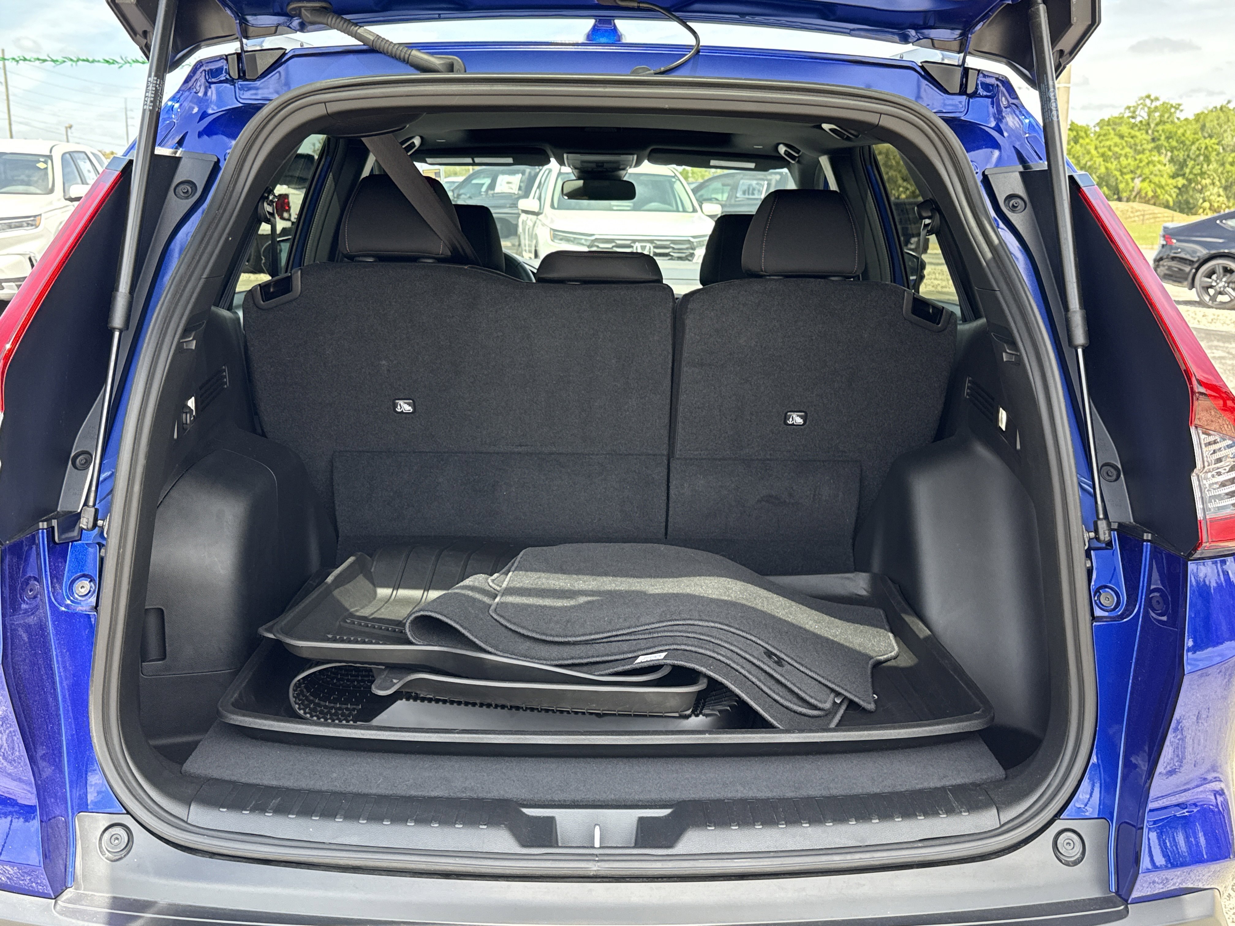 Certified 2025 Honda CR-V Sport image 17