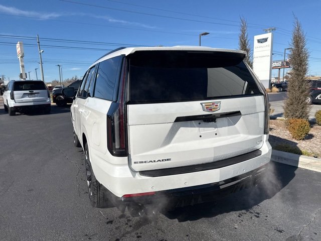 Used 2025 Cadillac Escalade V image 19