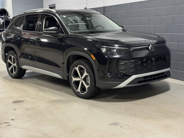 New 2026 Volkswagen Tiguan SE