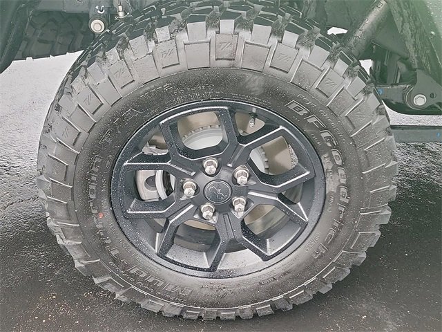 Used 2025 Jeep Gladiator Sport image 10