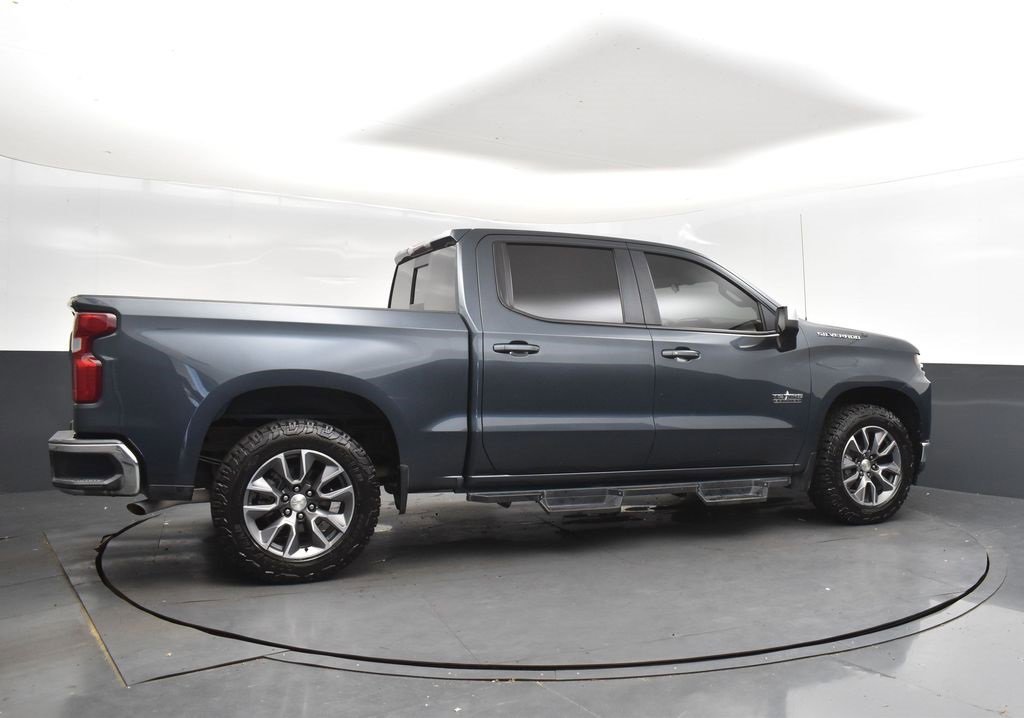 Used 2020 Chevrolet Silverado 1500 LT w/ Texas Edition image 8
