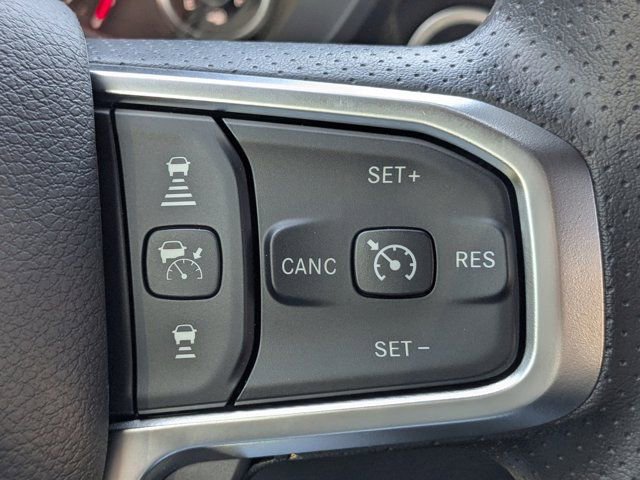 New 2026 RAM 1500 Express AWD/4WD image 25