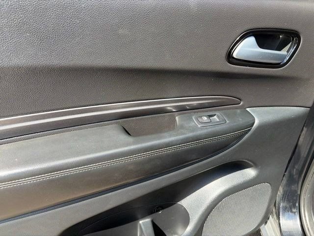 Used 2022 Dodge Durango SXT AWD/4WD image 29