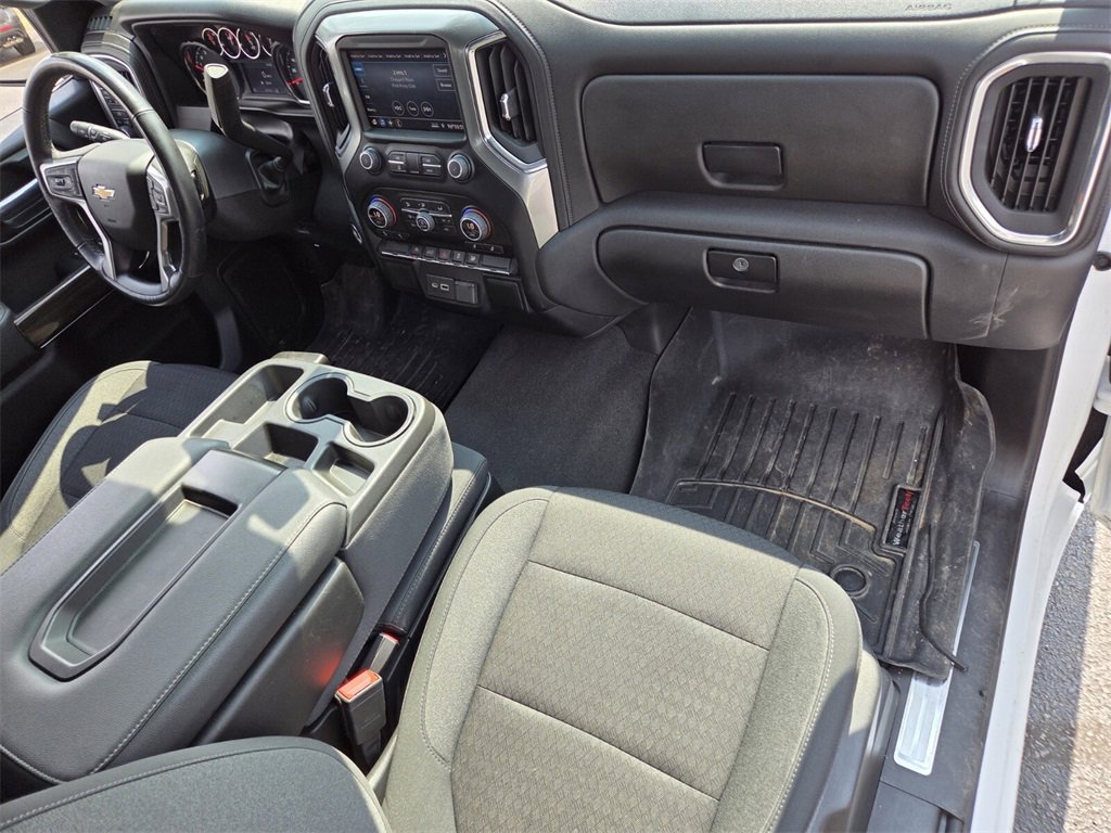 Used 2022 Chevrolet Silverado 1500 LT image 17