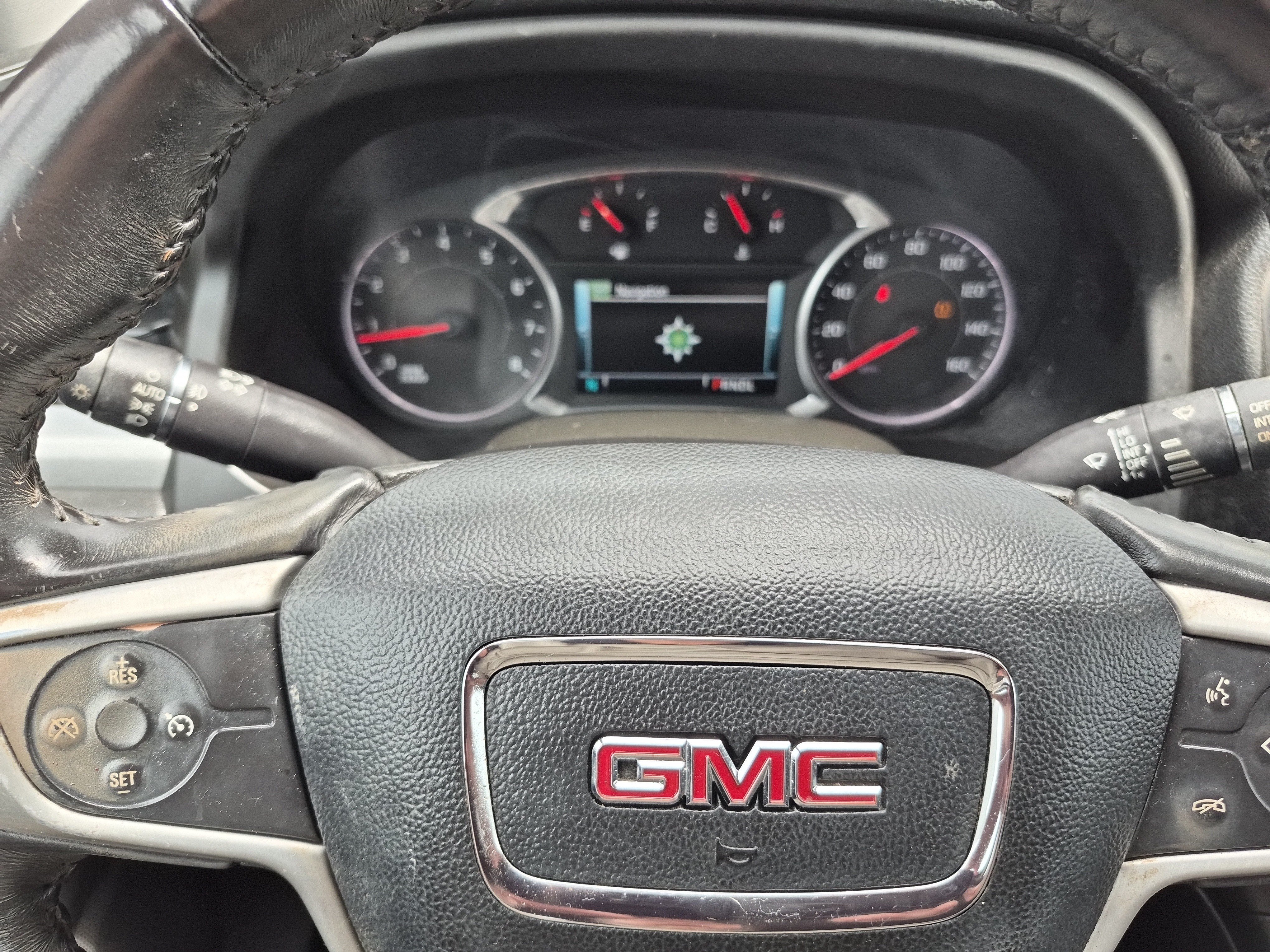 Used 2017 GMC Acadia SLT FWD image 24