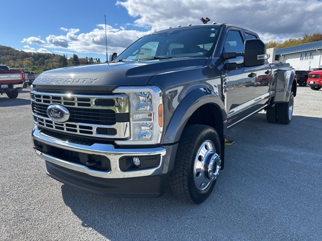 New 2026 Ford F450 XLT image 8