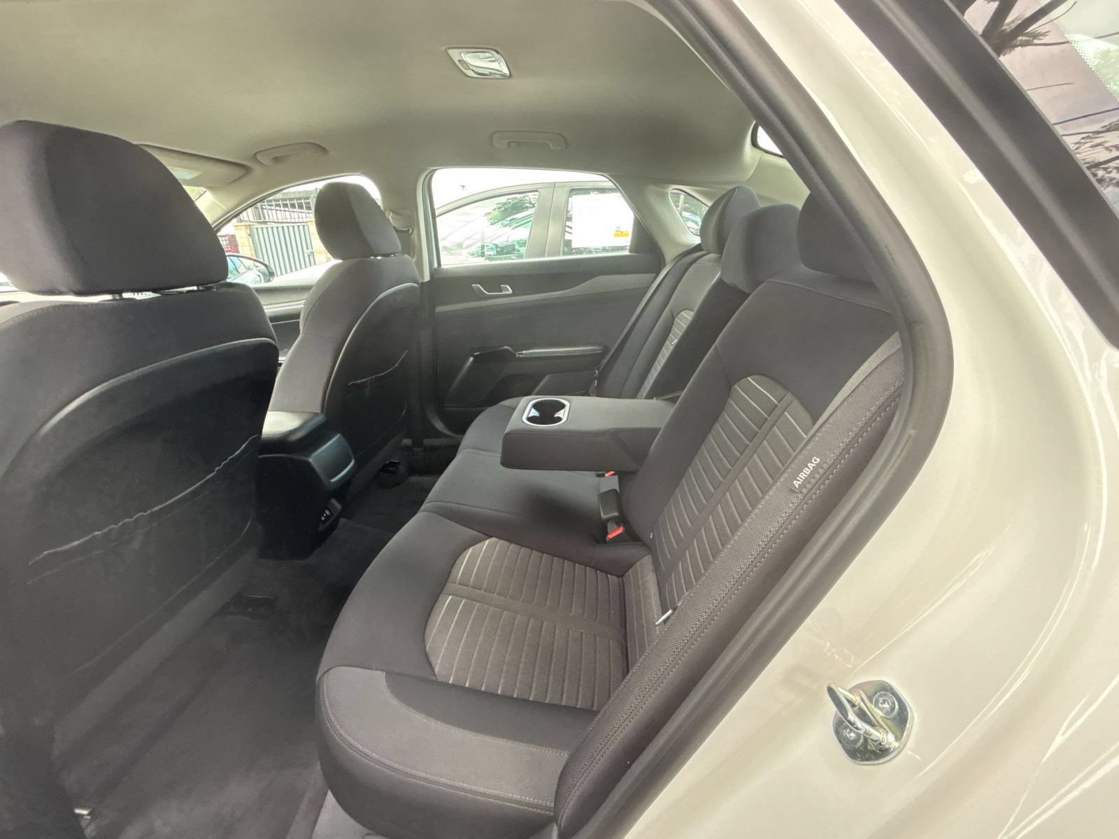 Used 2025 Kia K5 LXS FWD image 24